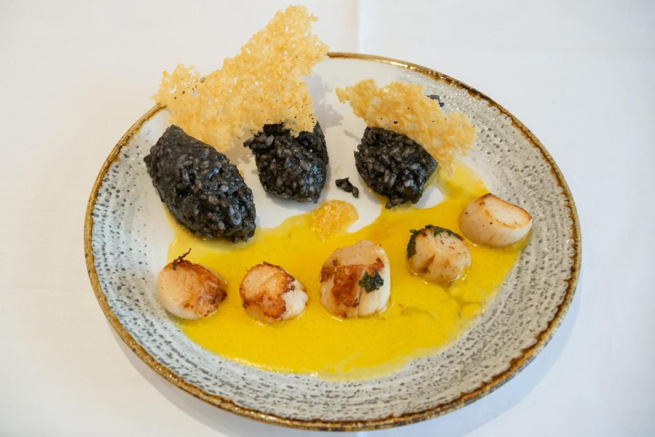 Hotel Chateaubriand Paris Eksteriør bilde