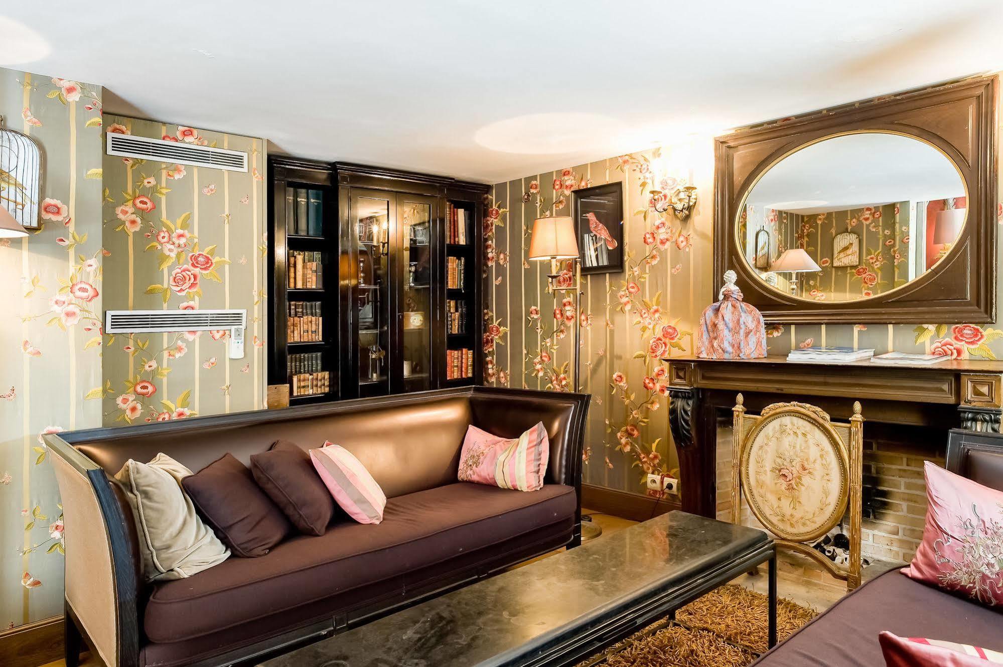 Hotel Chateaubriand Paris Eksteriør bilde
